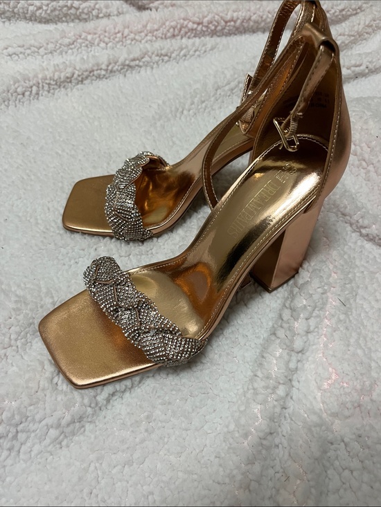 Dream Pairs Shoes - Dream Pairs Metallic Rose Gold Crystal Braided Block Heel 4 in heel Never Worn
